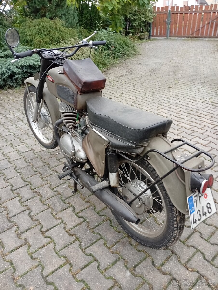 Jawa 579 Švéd ( libeňák) - 2