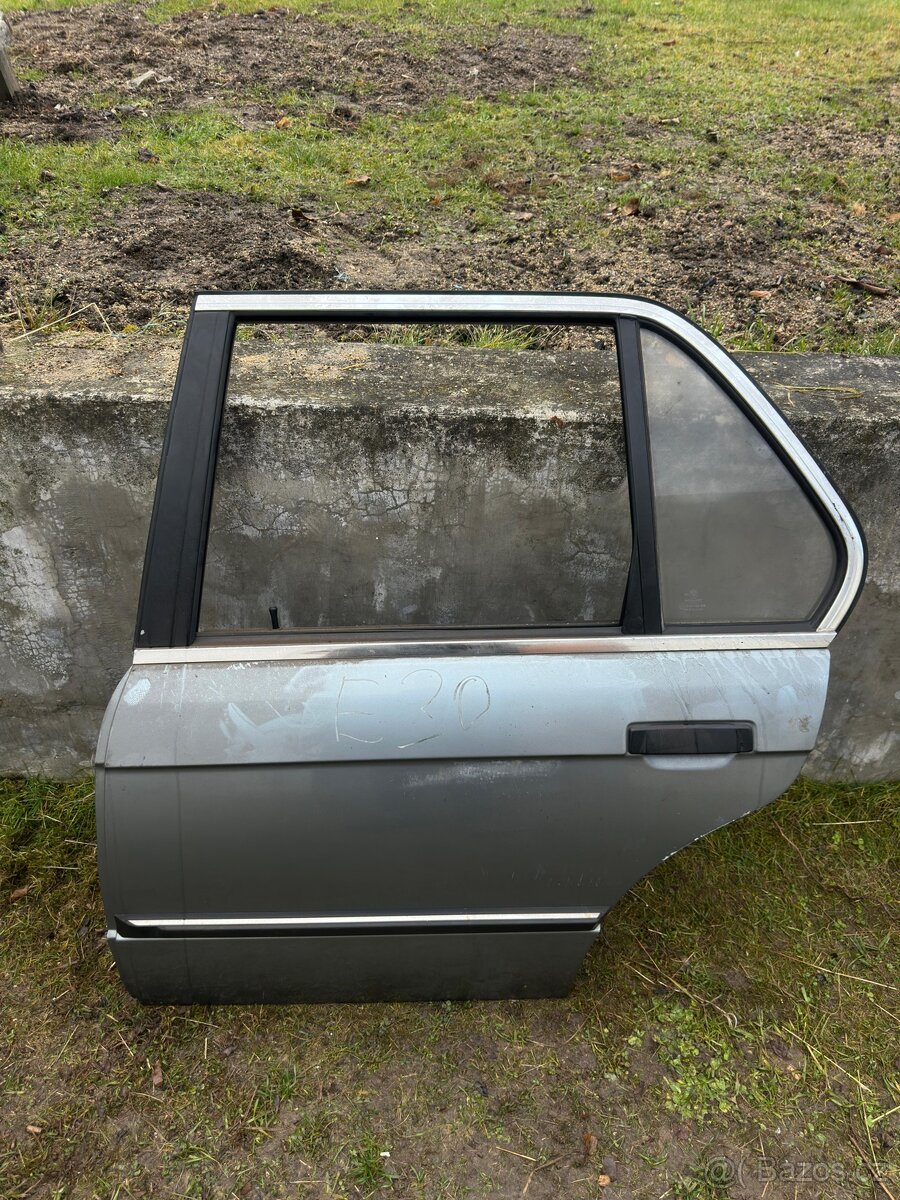 Bmw e30 PZ/LZ dveře - 2