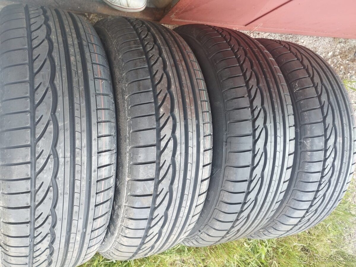 Dunlop SP Sport 01 185/60 R15 84H - 2