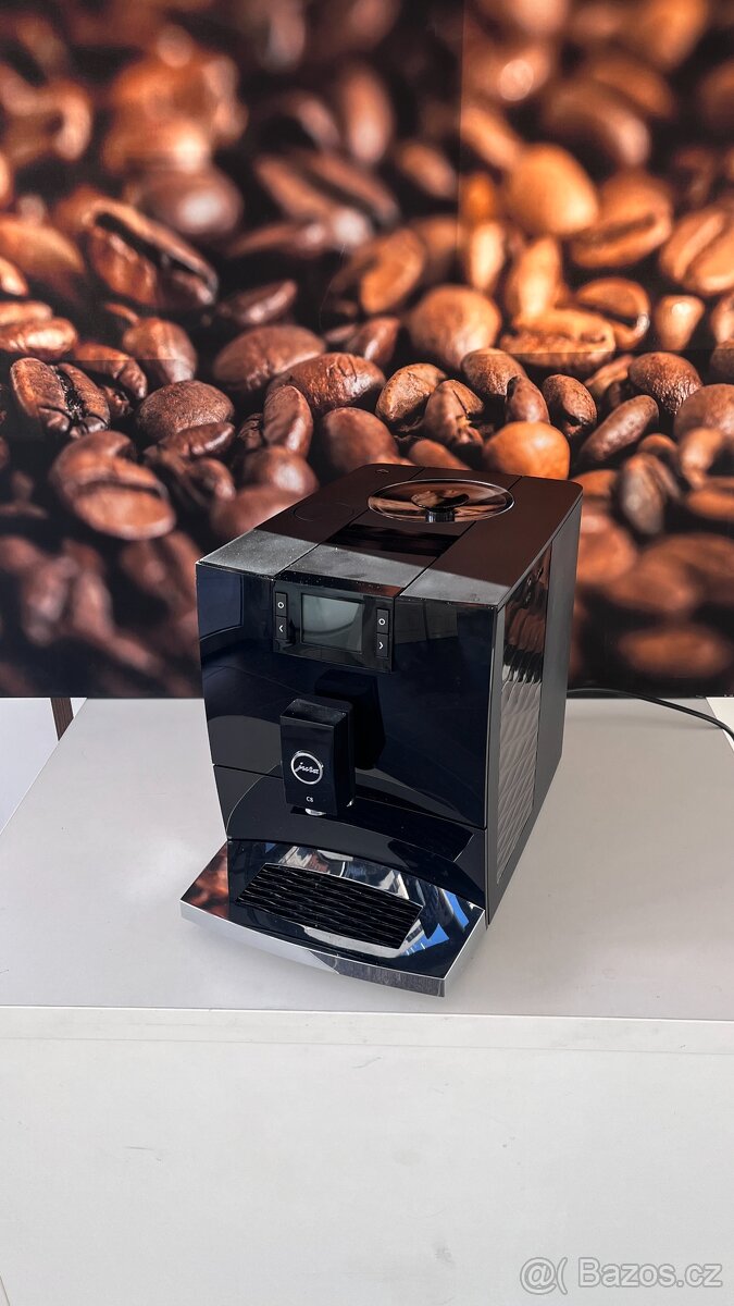 Jura C8 - předváděcí model (záruka, odpočet DPH) - 2