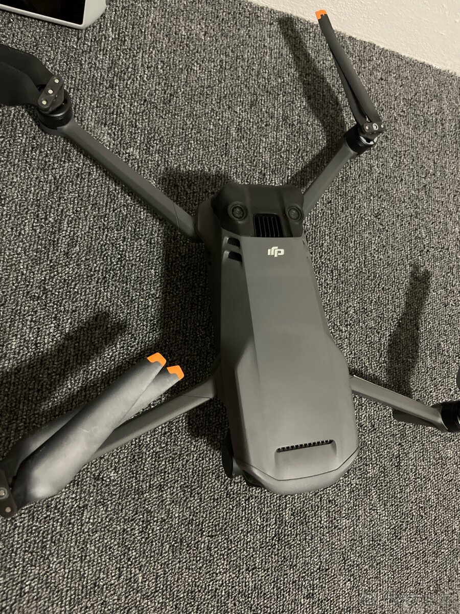 Dji mavic 3 - 2