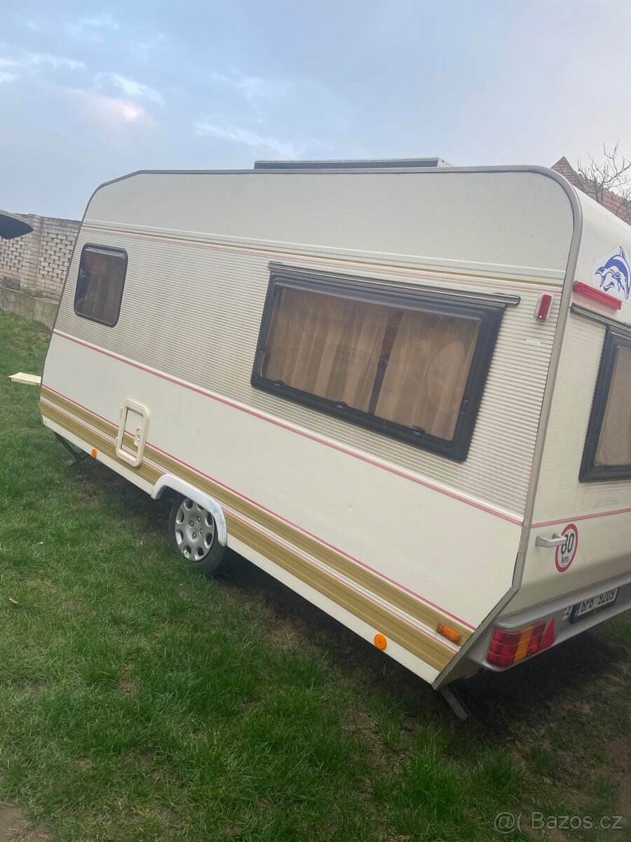 Prodám karavan DETHLEFFS - 2