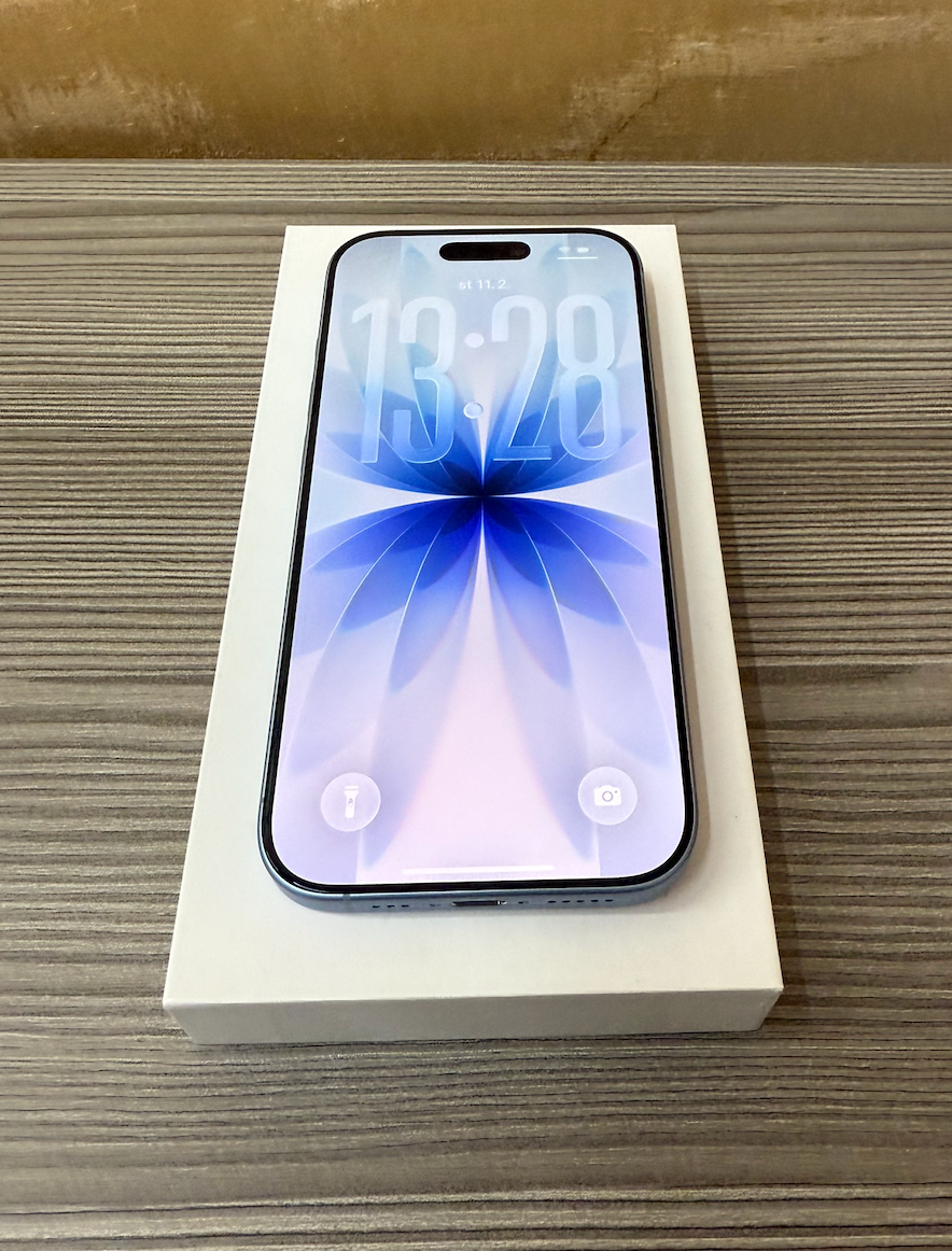 Apple iPhone 17 512GB modrá, vybalený, záruka - 2