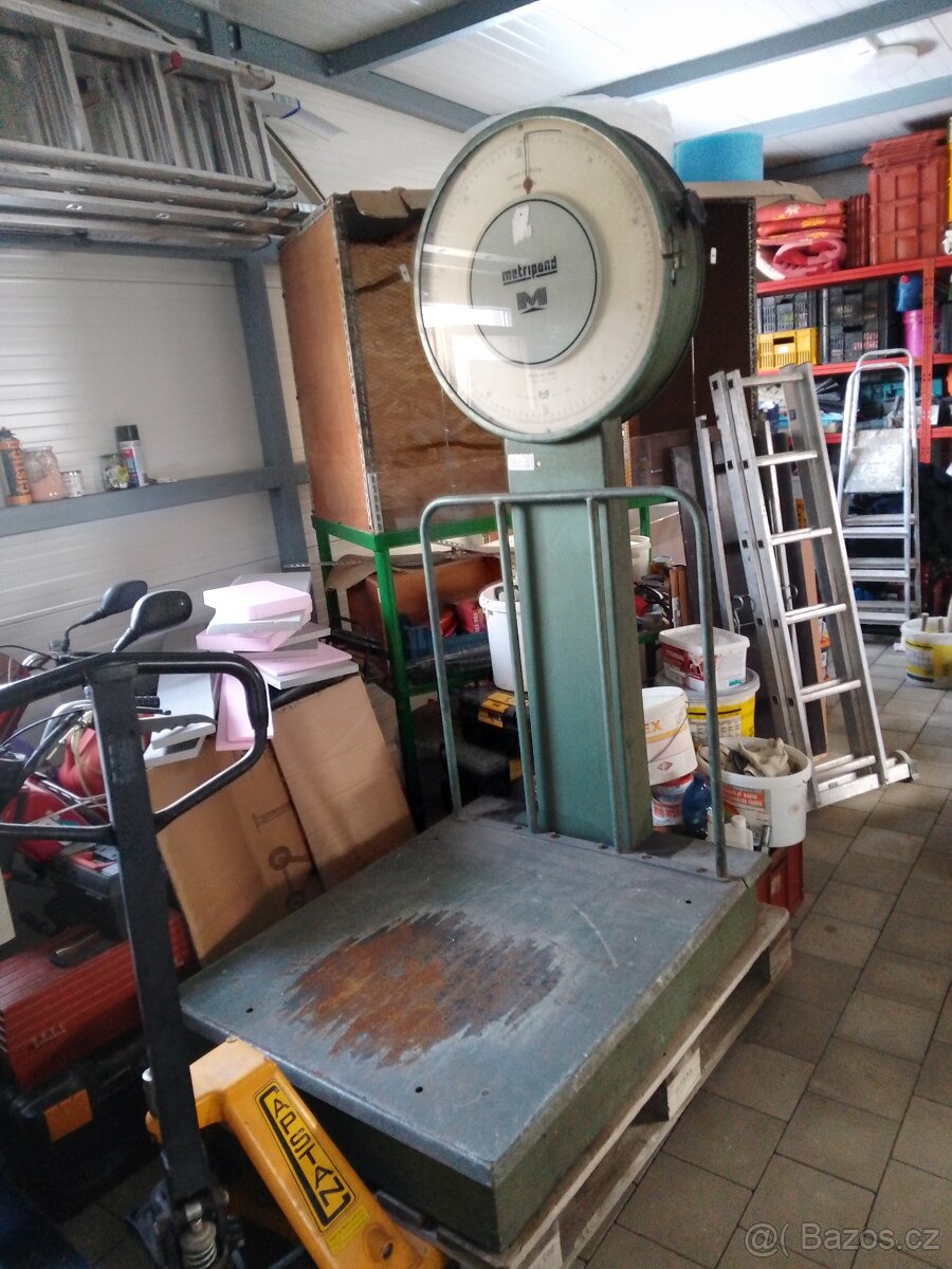 Velká mechanická váha - 2