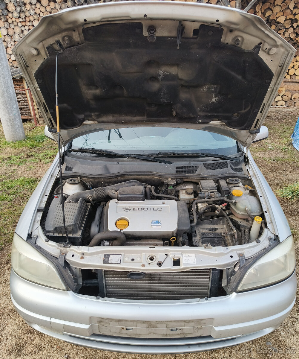 Opel Astra G - 2