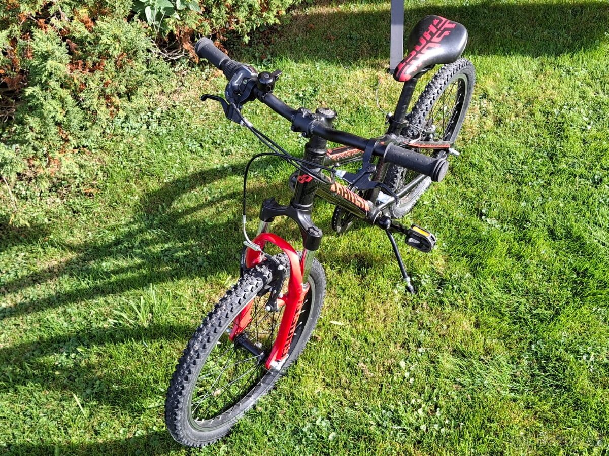 Prodám horské dětské kolo Ghost - 2