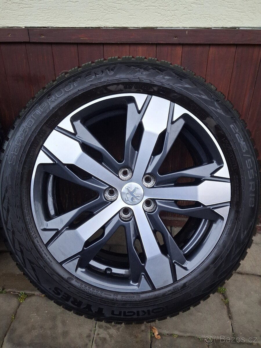 225/55 R18 98V - 2