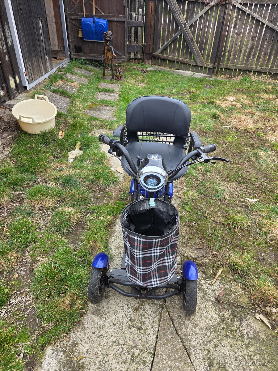 Elektrický skútr pro seniory - 2