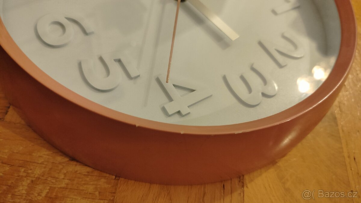 Nástěnné hodiny - 2