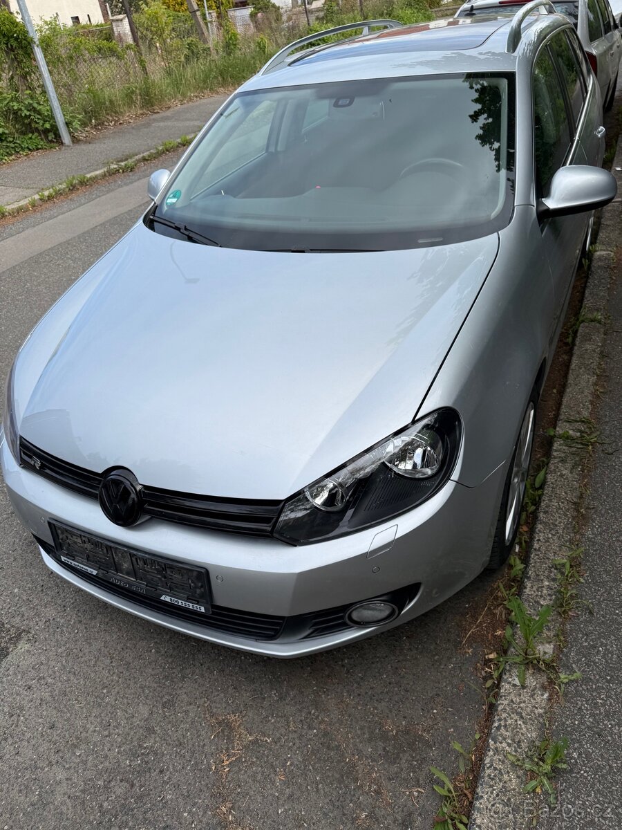 VW Golf VI Variant AJ5 2.0 TDI Automat - 2