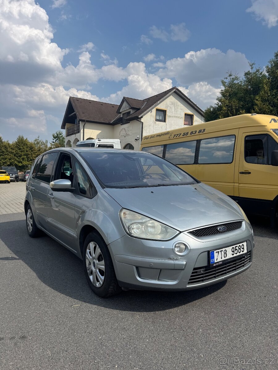 Ford S-max 2.0 TDCi 103kW - 2