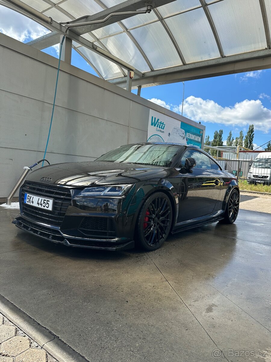 Audi TTS MK3 - plná výbava - 2