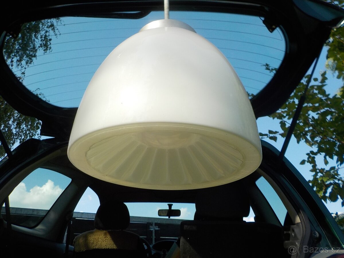 staré lampy, lustry a stropní svítidla - 2