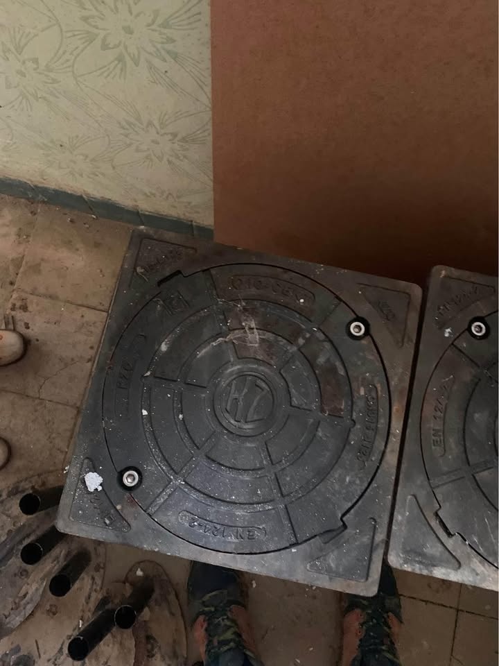 Kanalizační poklop - 2