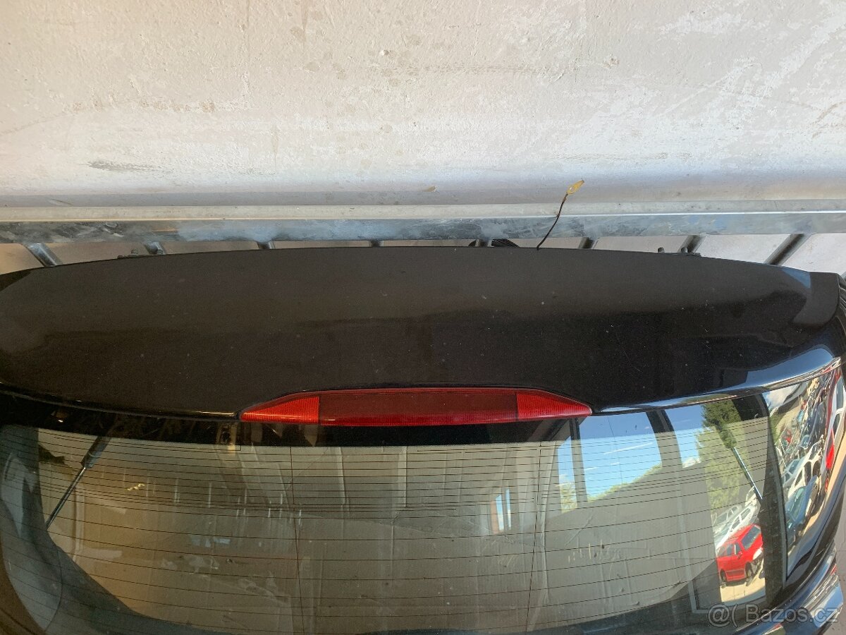 Subaru Outback 2009-2015, zadní 5. dveře - 2