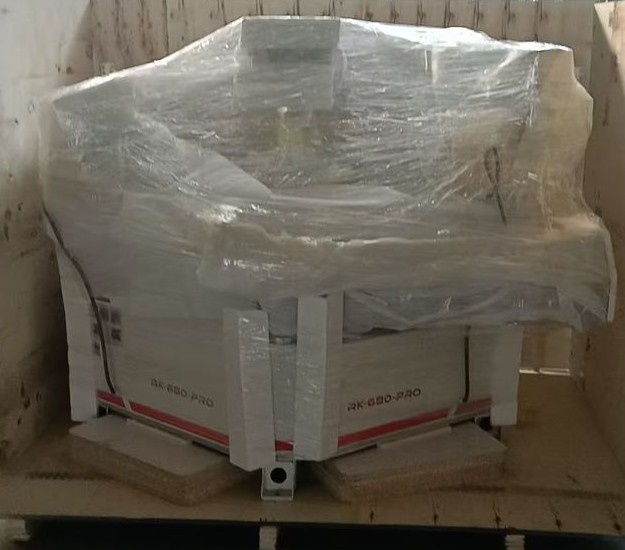 Profi Olepovačka oblých hran s finálním ořezem. - 2