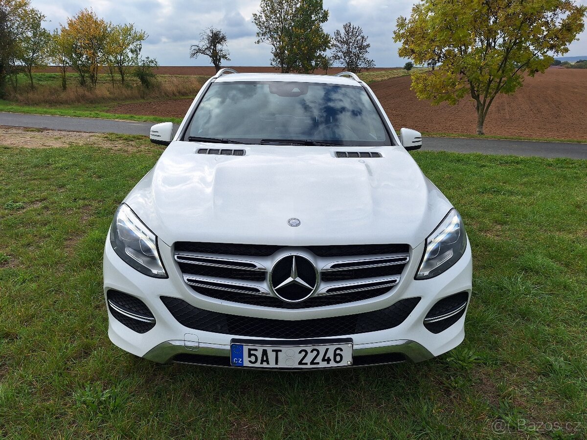 Mercedes-Benz GLE 350d - 2