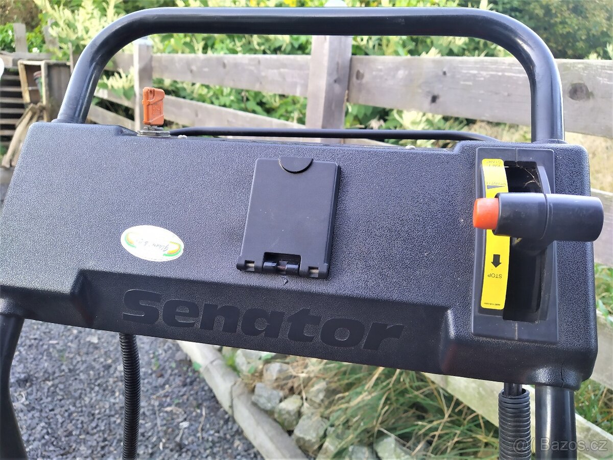 Benzínová sekačka s pojezdem WOLF GARTEN Senator, el.start - 2