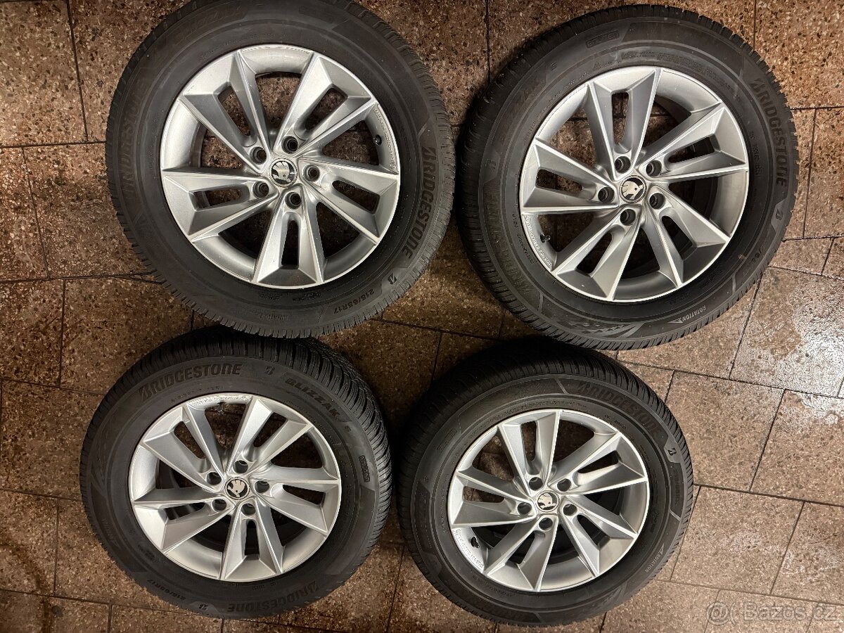 Alu Škoda Kodiaq 5x112 215/65/17 zimní, DOT 2624 - 2