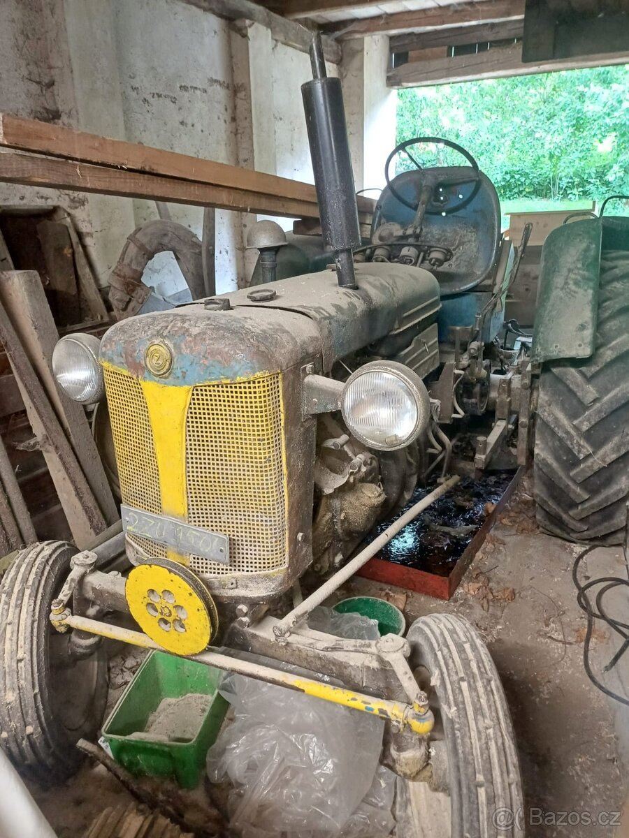 Traktor Zetor 25 K - 2kusy - 2