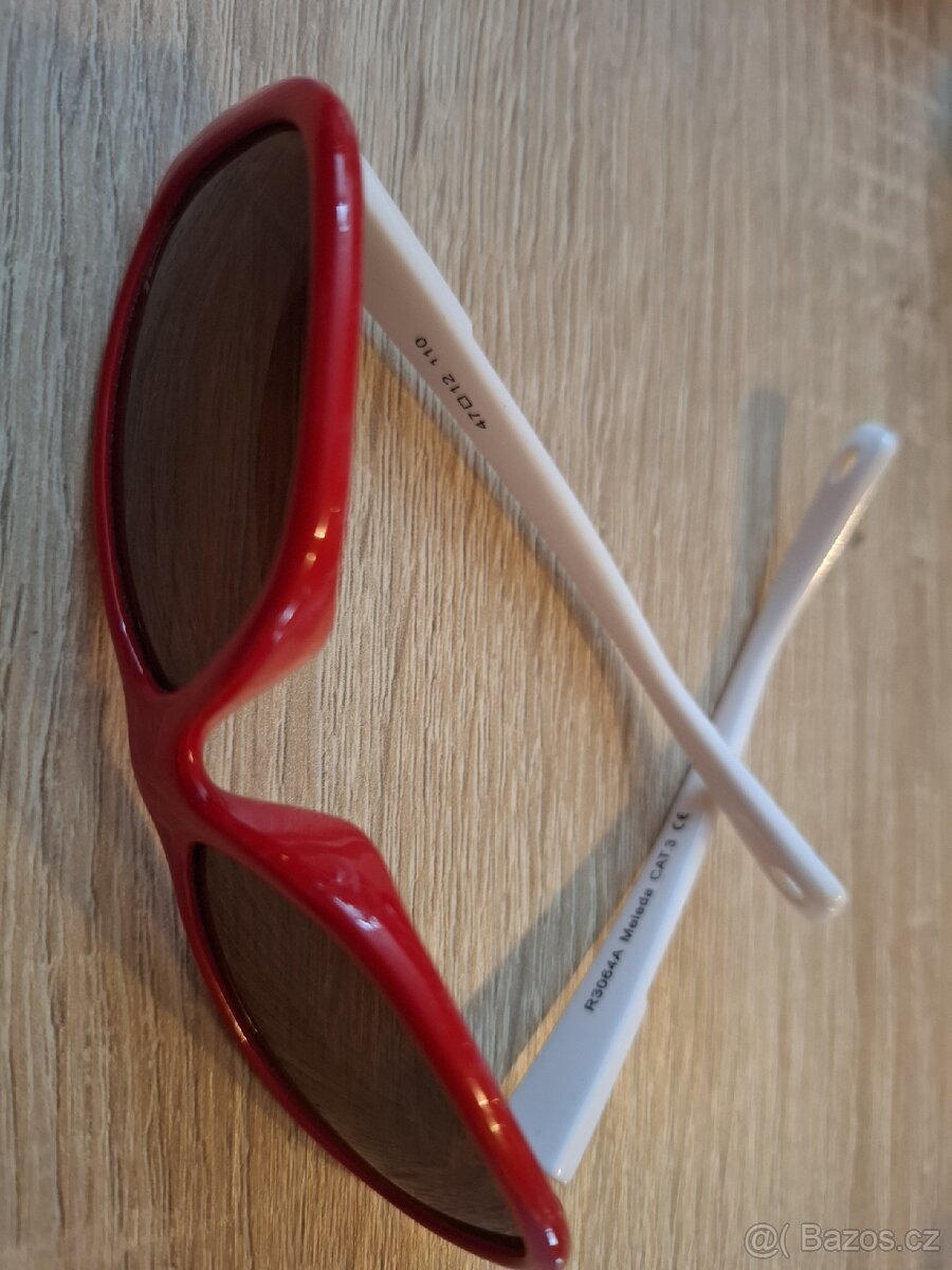 Brýle sluneční - 2