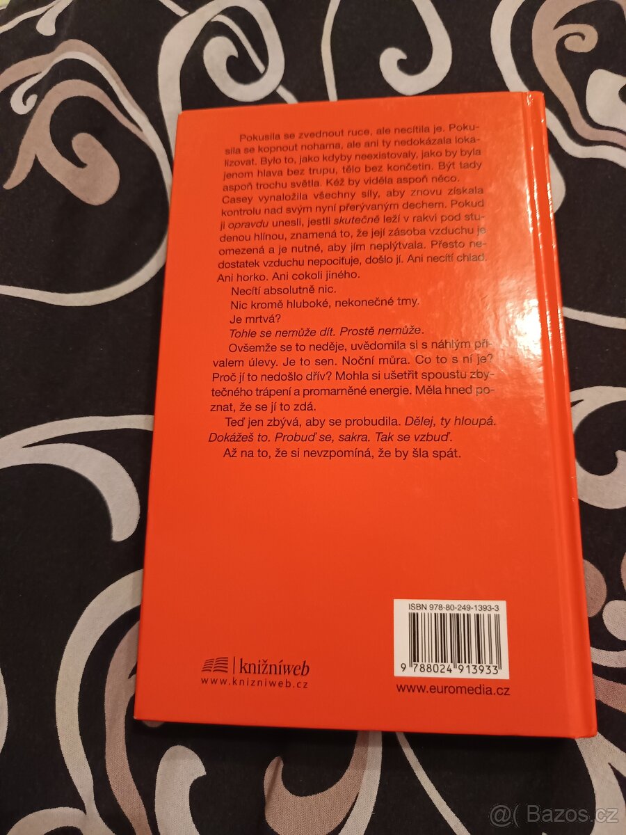 Kniha Ještě mě nezabíjej - 2