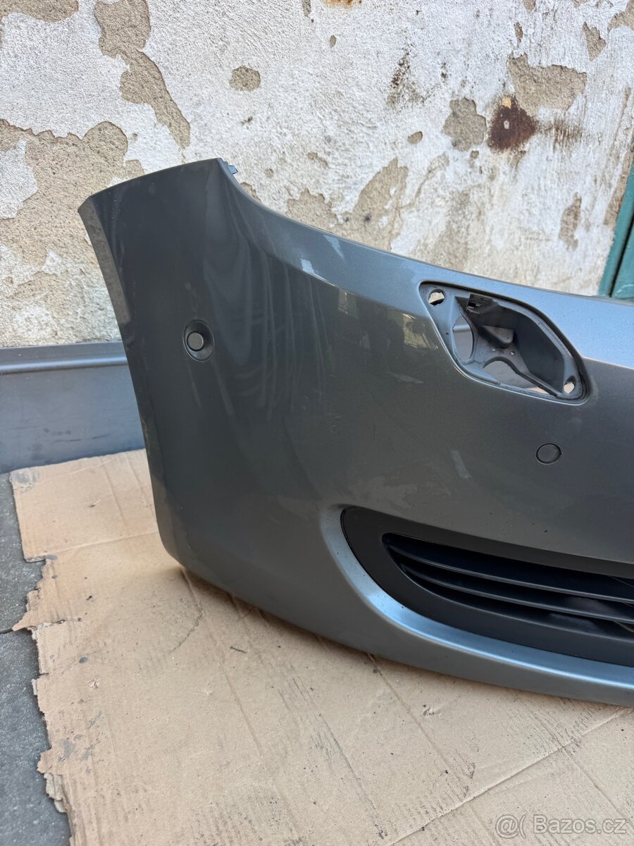 Prodám přední nárazník golf 6 plus 2012 - 2