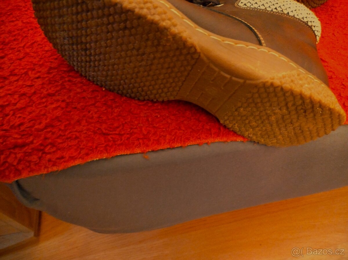 dámské boty zateplené vel.39 - 2