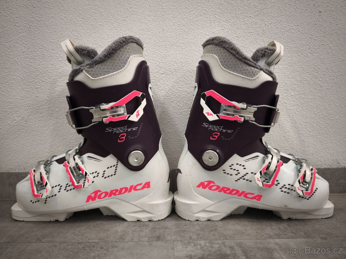 Lyžáky Nordica 22,5 - 2