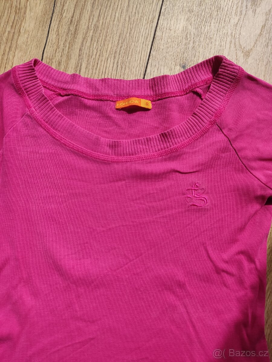 Dámské triko/slabší mikina vel . S - 2