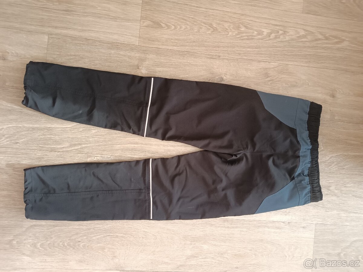 Jarní softshellové kalhoty vel. 140 - 2