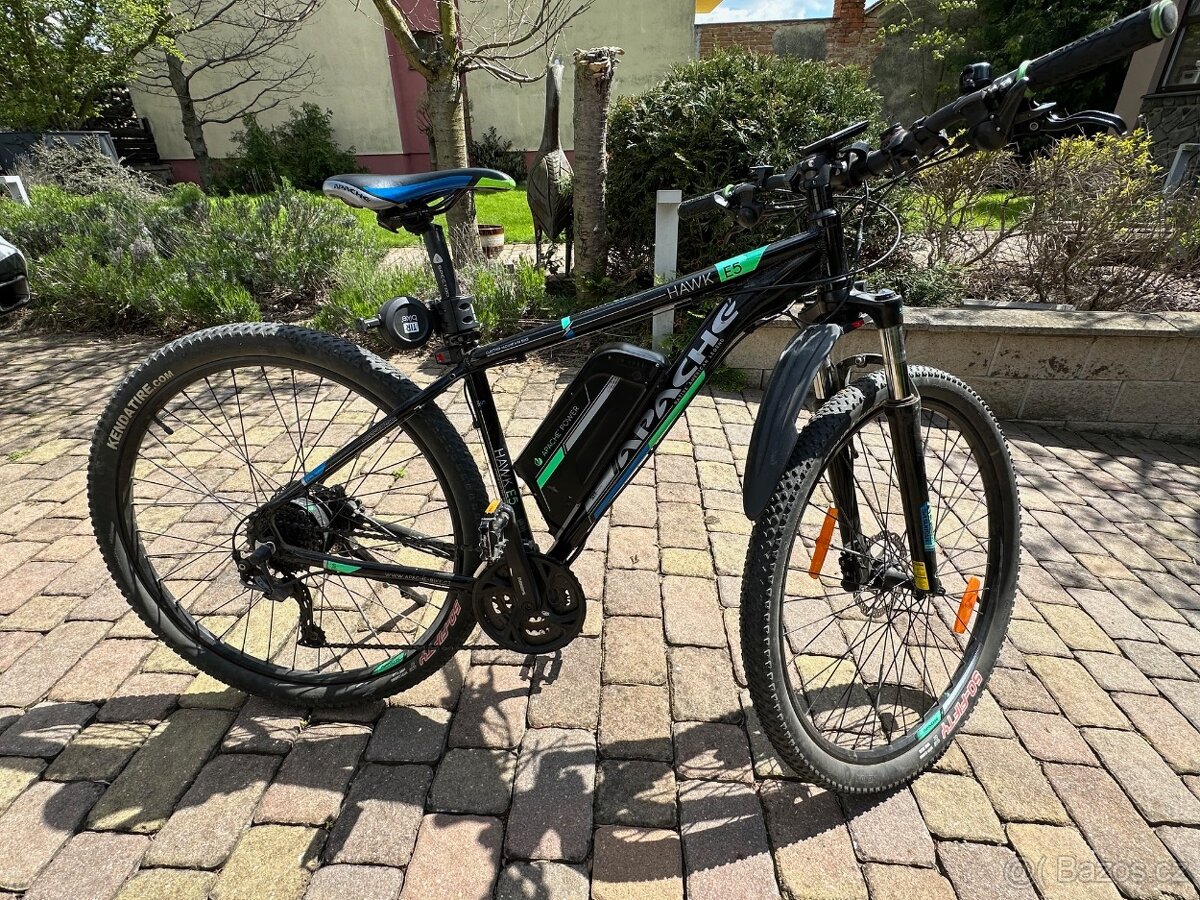 elektrokolo Apache HAWK - 2