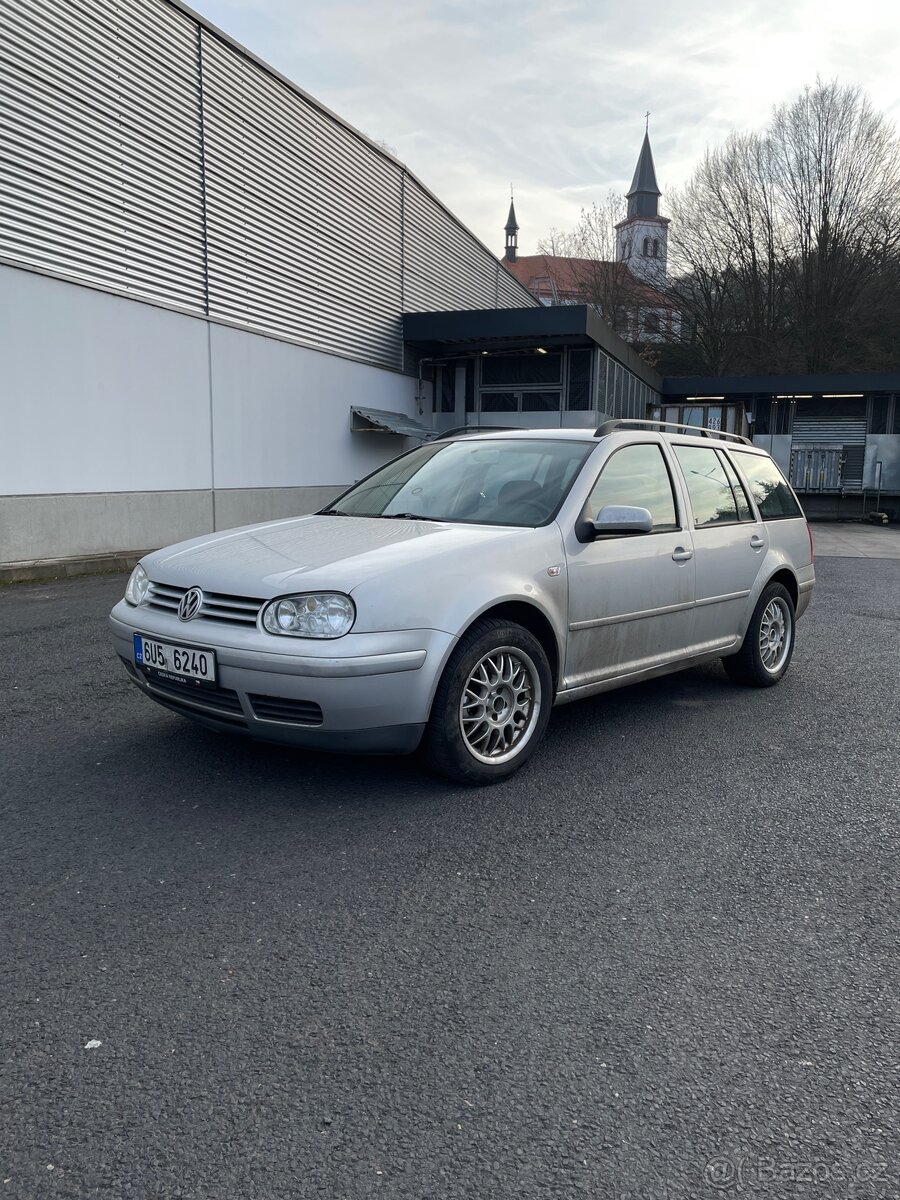 Volkswagen Golf IV Variant - 2