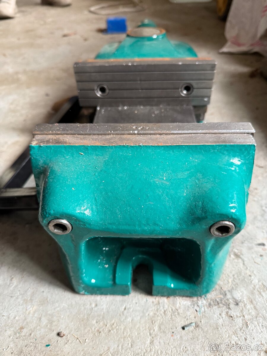 Strojní svěrák 200 mm - 2