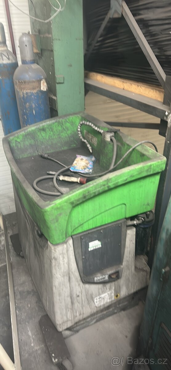 Mycí stůl bio-circles výhřevem - 2