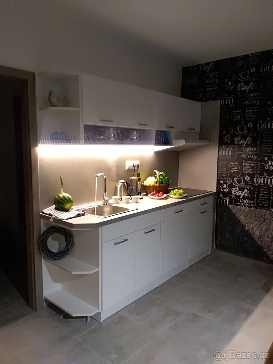 Byt 2+kk s terasou, Lipno - 2