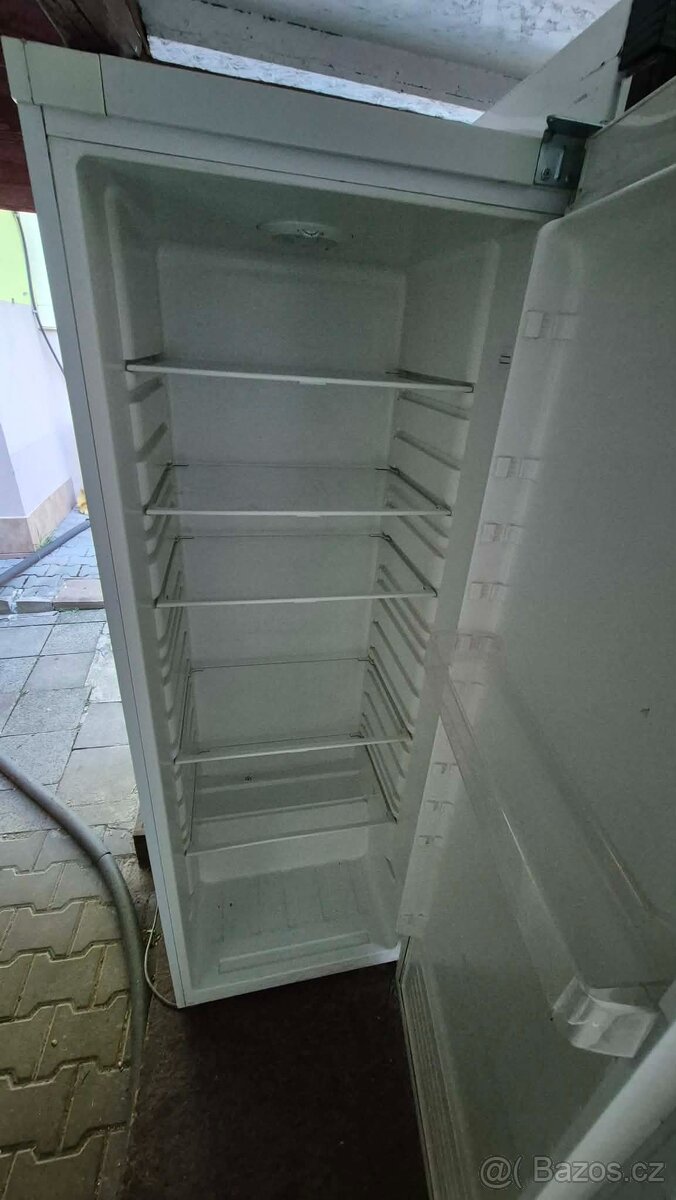 Prodám lednice bez mrazáku - 2