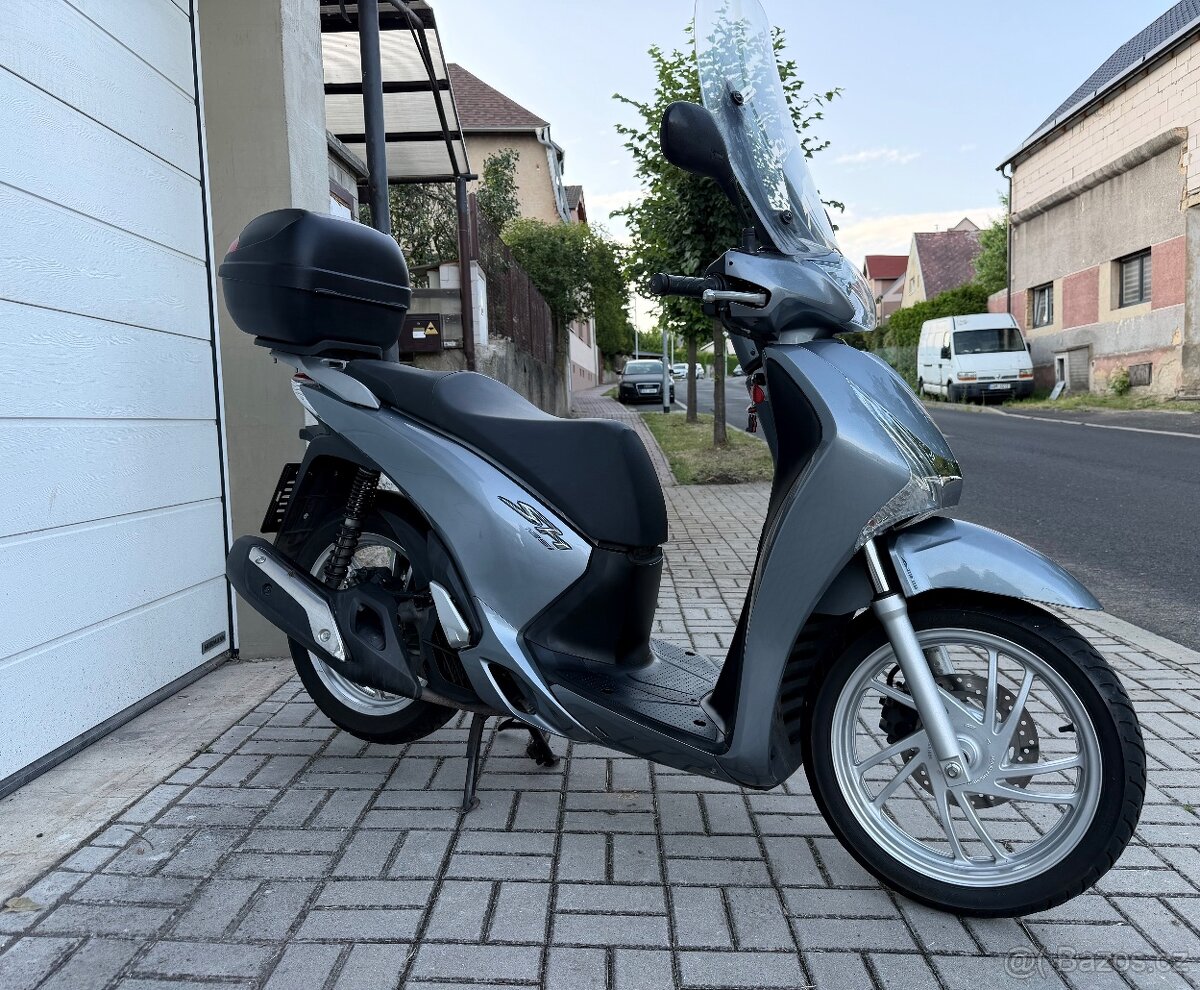 akce Víkend Sleva 2000,- Honda Sh 125i, ABS - 2