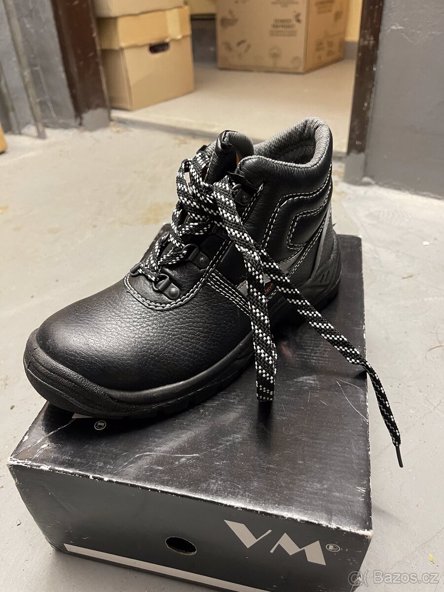 Pracovní boty vel.39 - 2