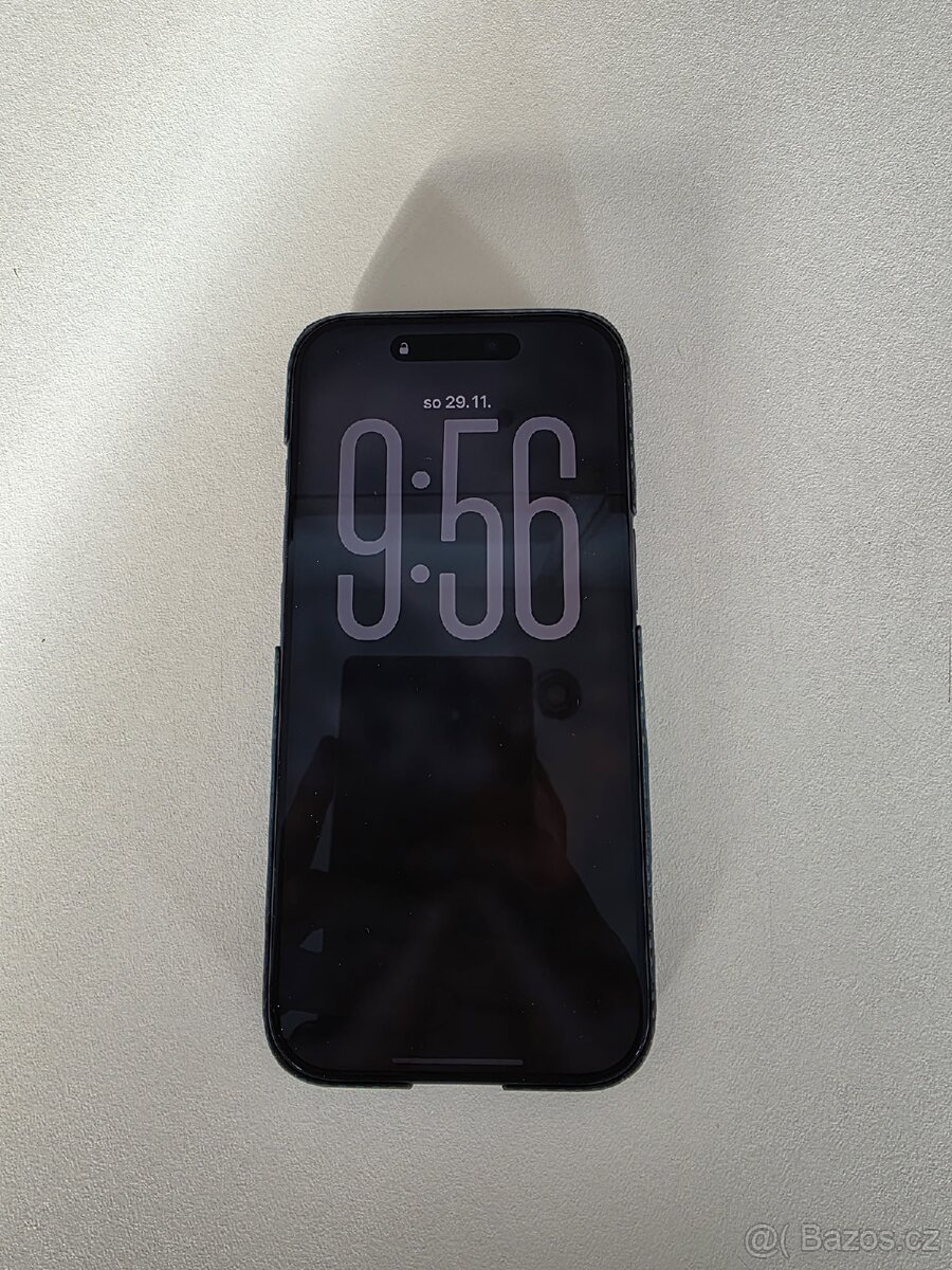 Iphone 17 Pro 256gb + kryt PITAKA - 2