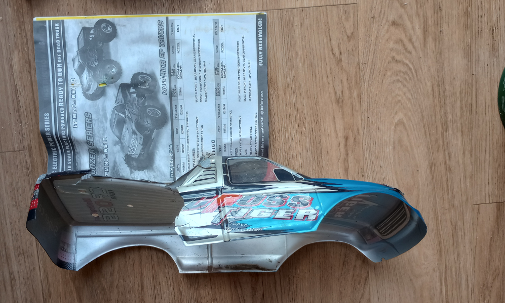 RC model Bonzer na nD - 2