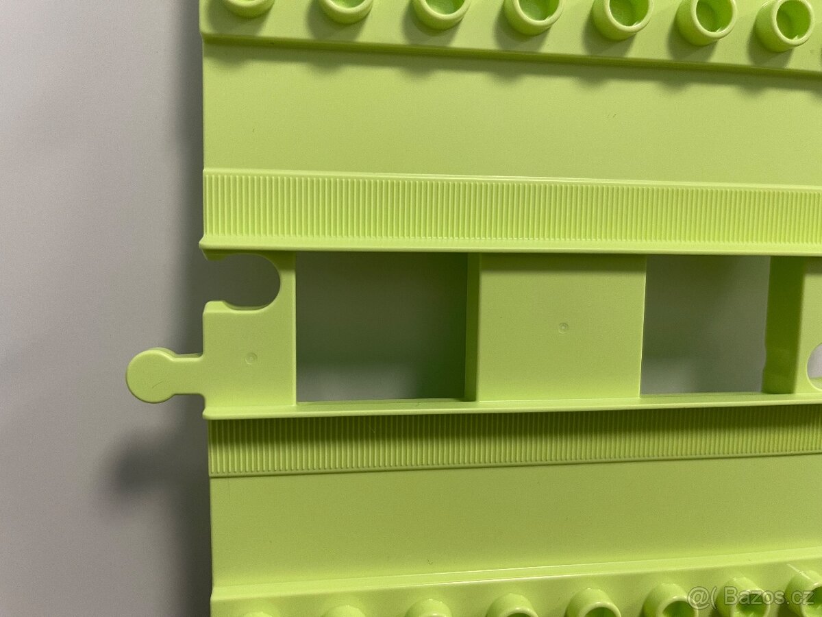 Lego Duplo nástupiště - 2