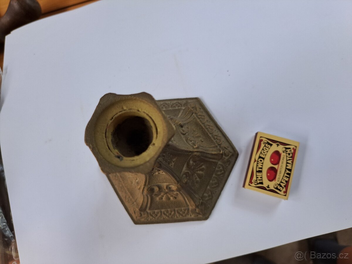 S V I E T N I K. - 2