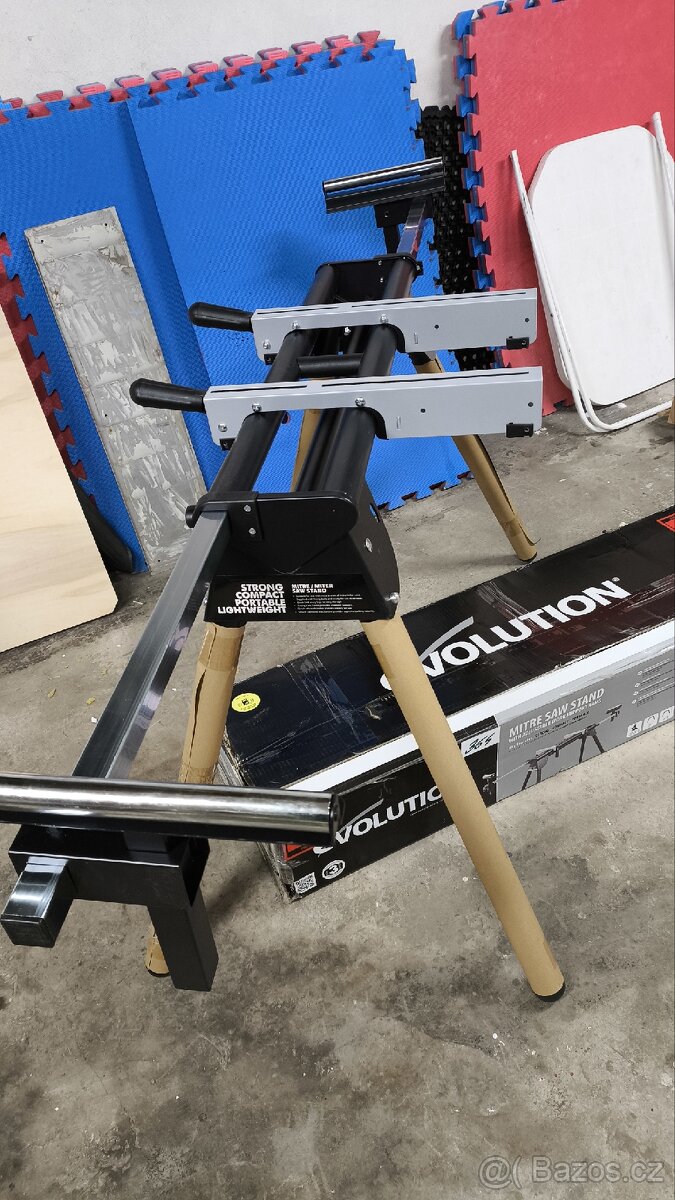 Pracovní stůl EVOLUTION - 2