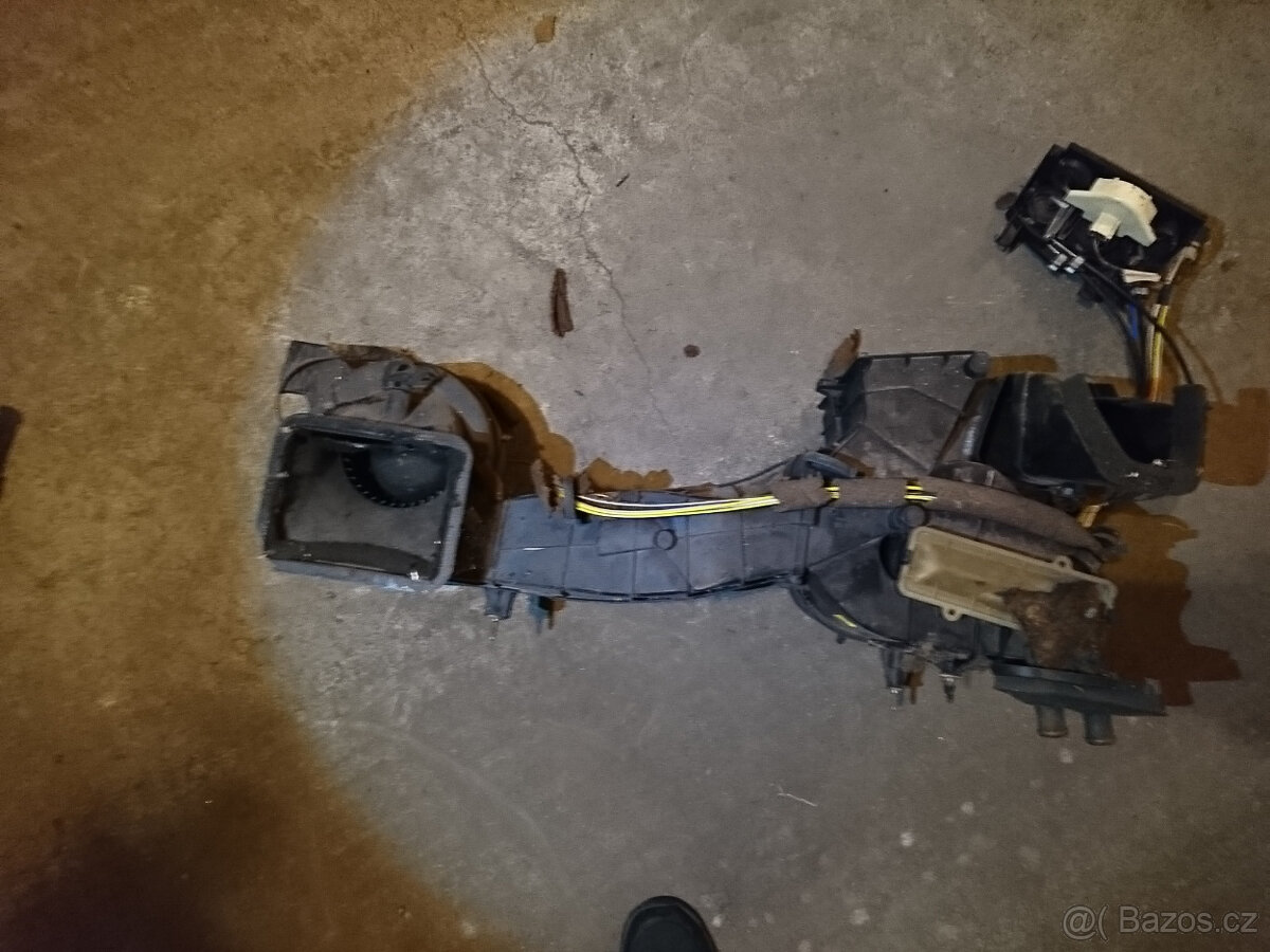 Komplet ventilační jednotka pro Golf 3 - 2