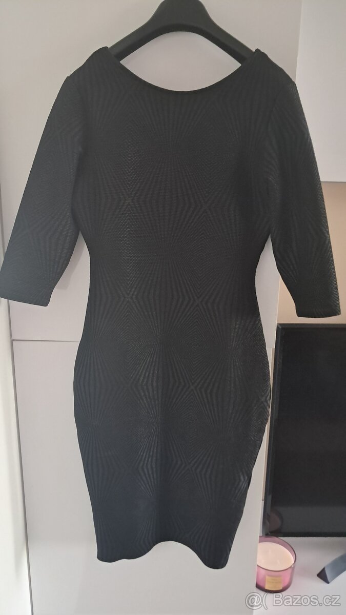 Pouzdrové šaty Amisu, vel. 38 - 2