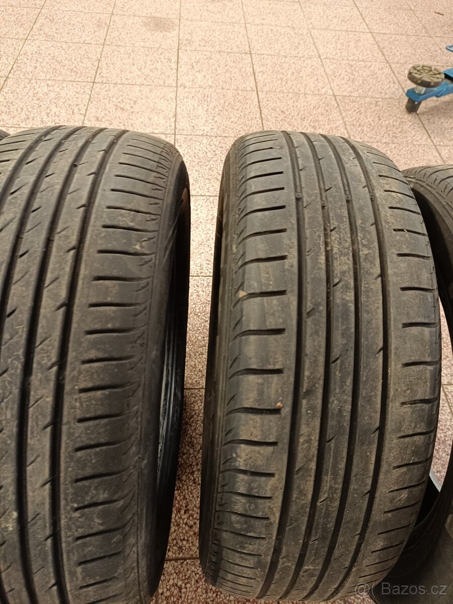 Pneu 185/60r15 Nexen - 2