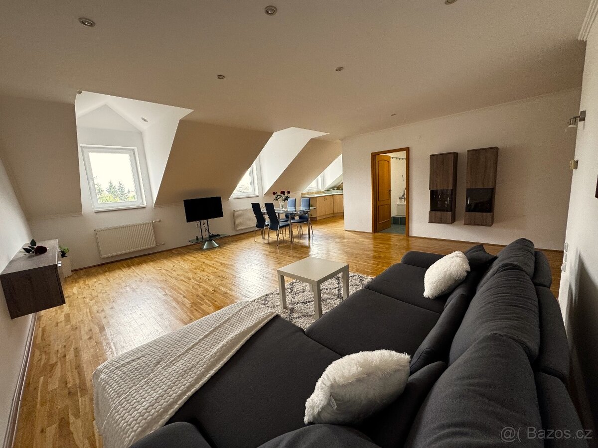 Prodej Bytu 3+KK, 109 m2, Strážnice - 2