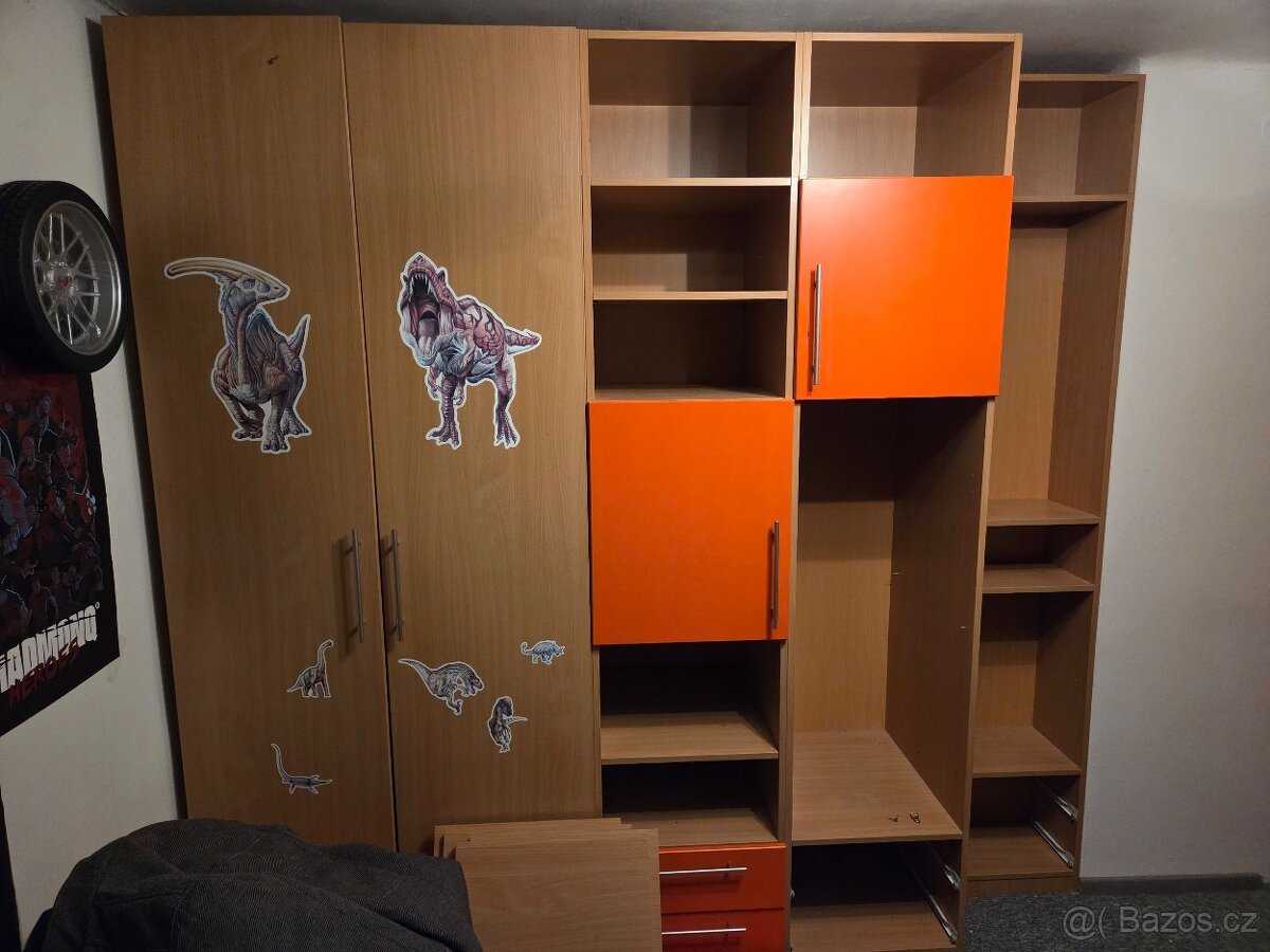 Prodám skříně z dětského pokoje - 2