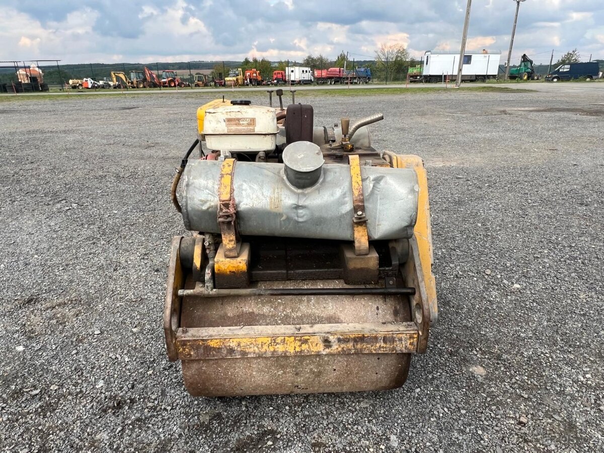 Ručně vedený válec STAVOSTROJ VV 3405 - 2